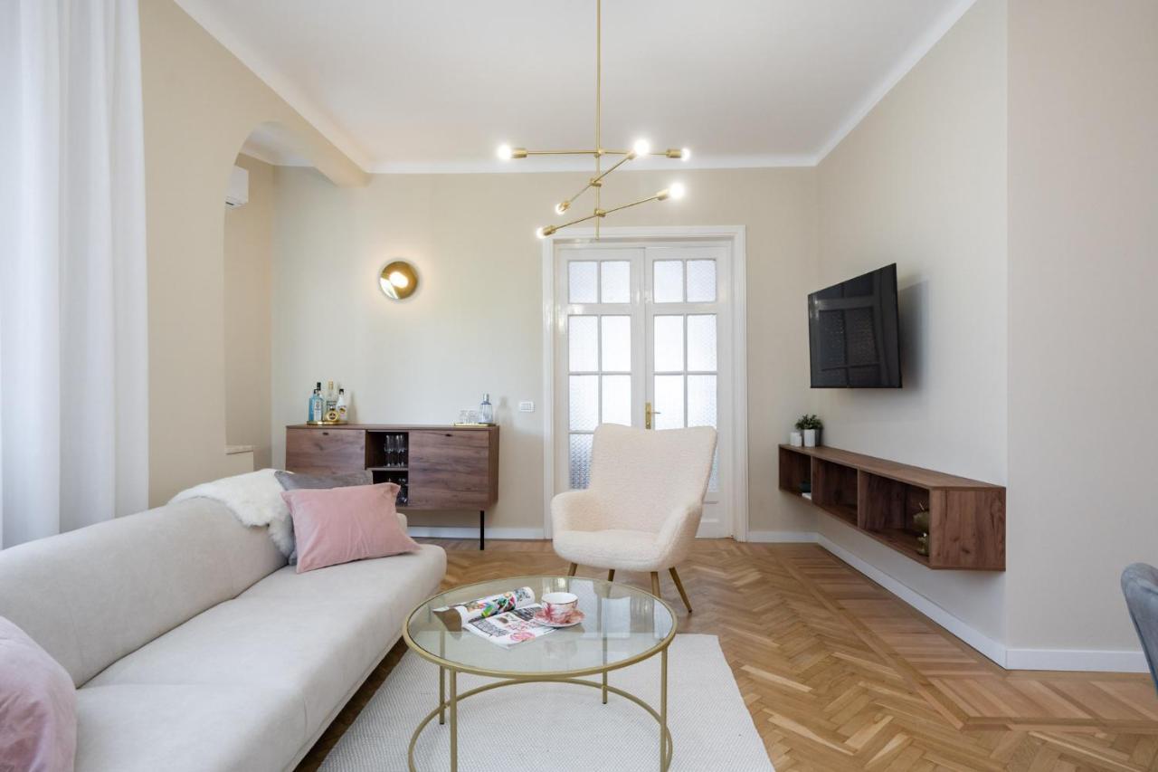 Old Town Bucharest, Luxury 2 Bedrooms Apartment Εξωτερικό φωτογραφία