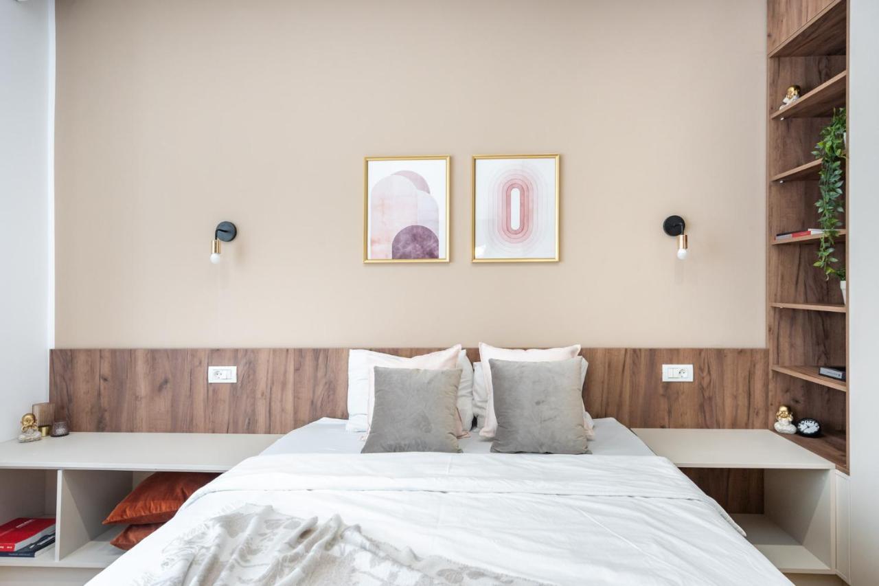 Old Town Bucharest, Luxury 2 Bedrooms Apartment Εξωτερικό φωτογραφία